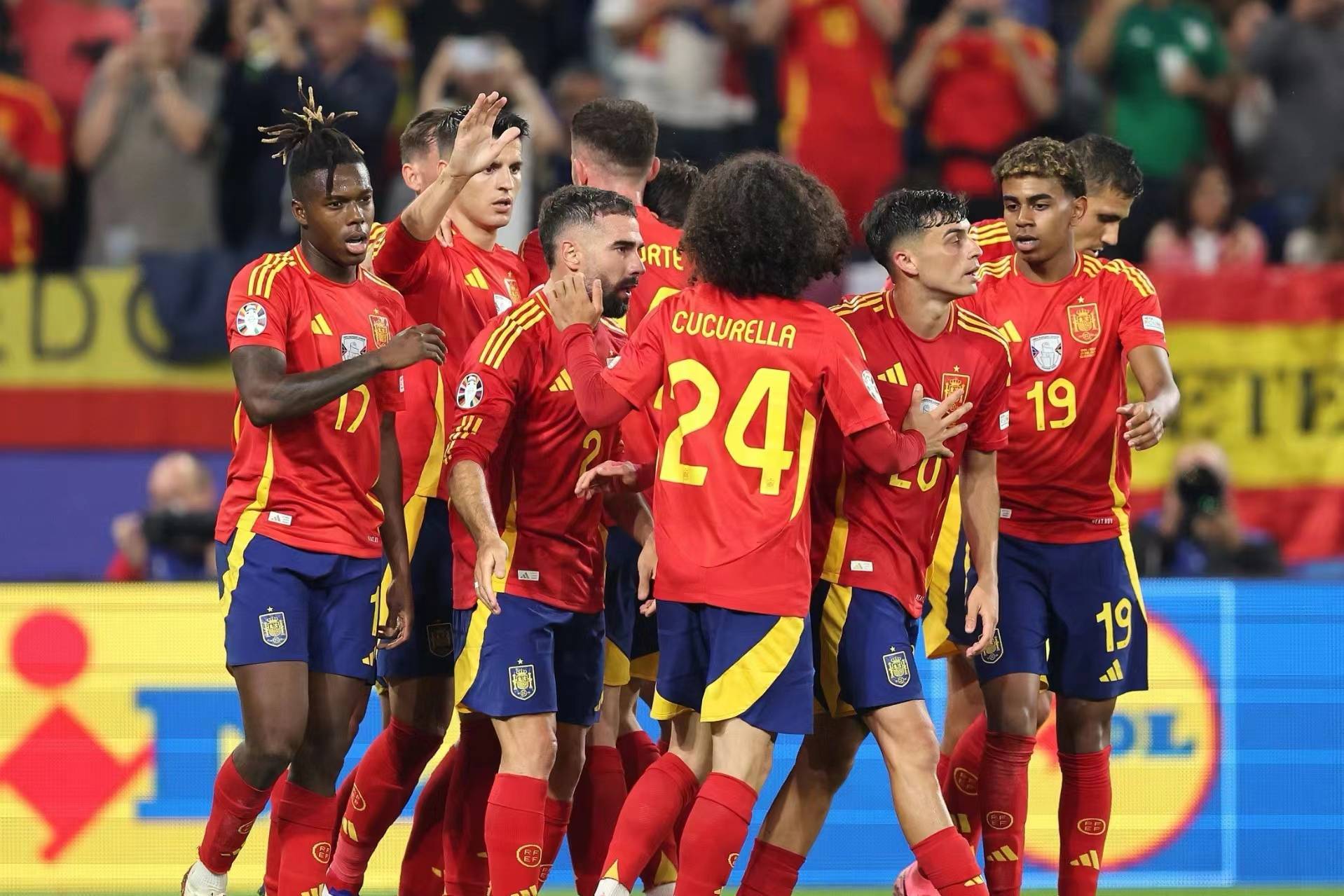 葡萄牙和西班牙足球队视频 葡萄牙和西班牙足球队视频