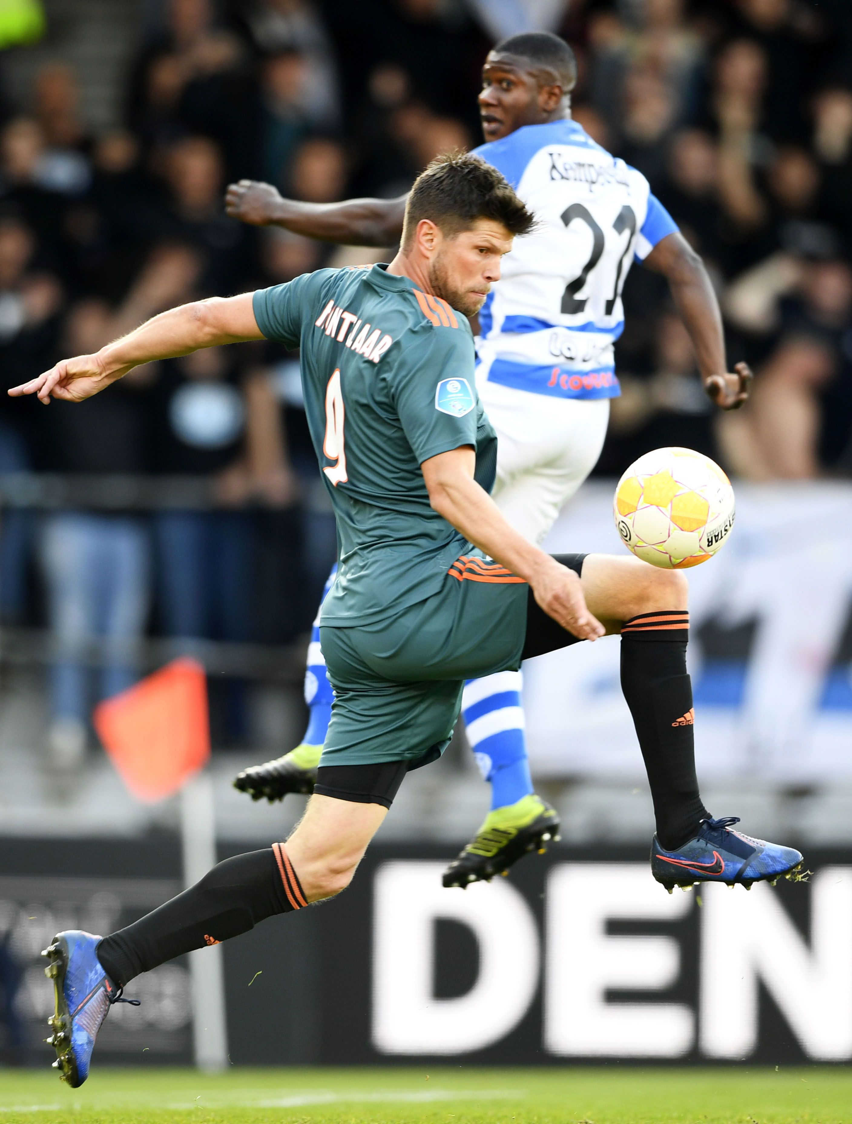 荷甲联赛：阿贾克斯大胜，领先积分榜